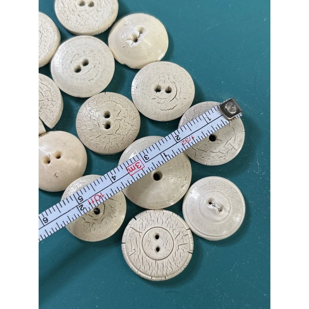 13pc Vintage Cream Composite‎ Buttons Assorted 1-1.25